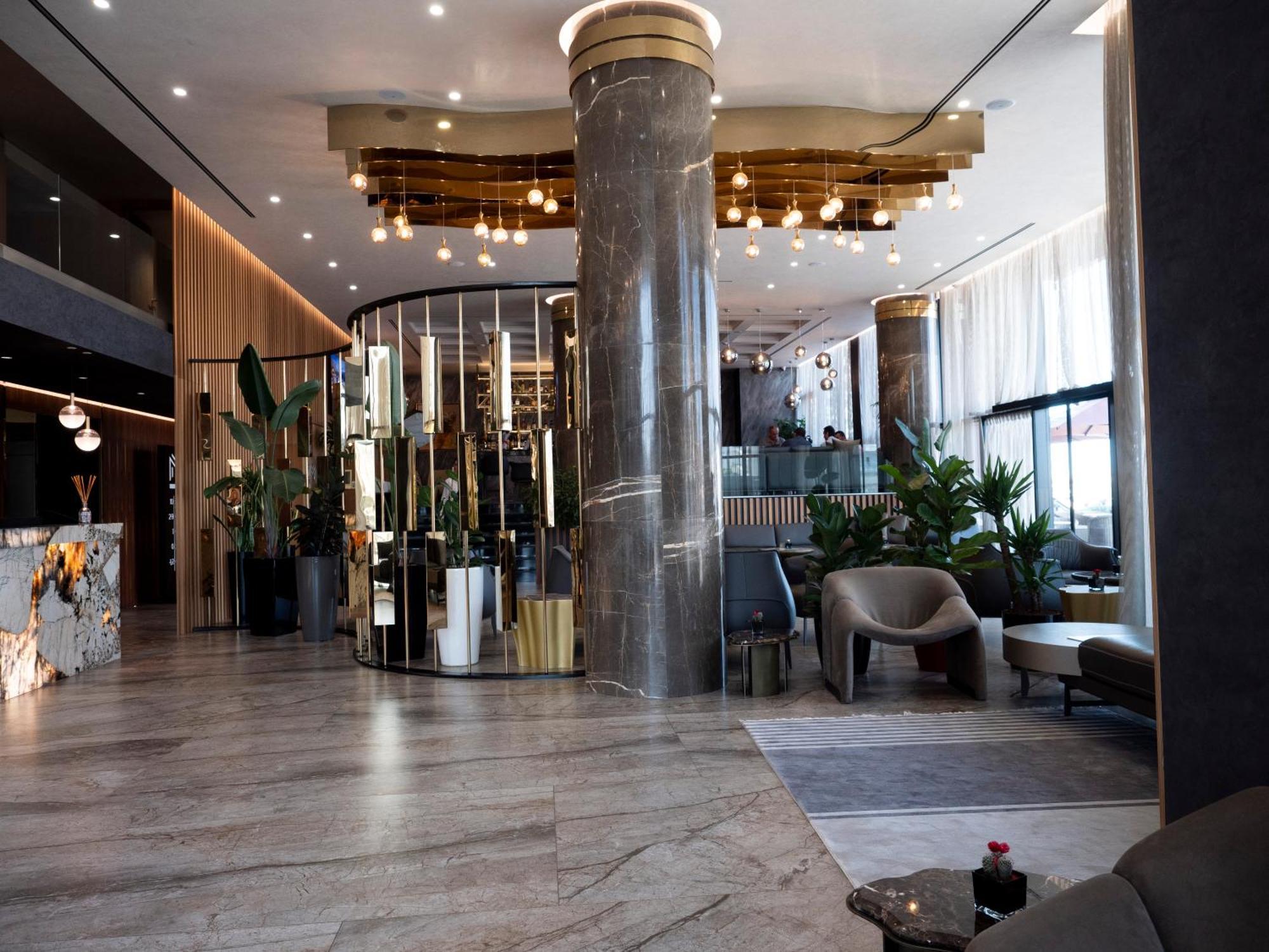 Marinaj Hotel & Spa Tirana Exterior photo
